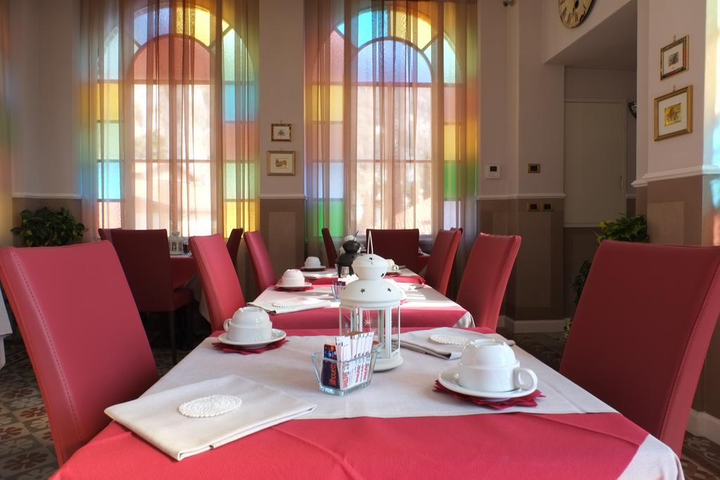 Michelangelo B&B Varenna Zewnętrze zdjęcie